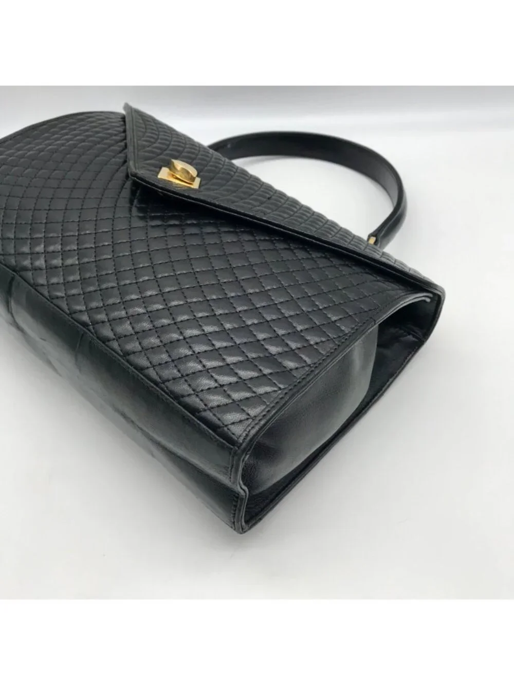 Bally classic elegance